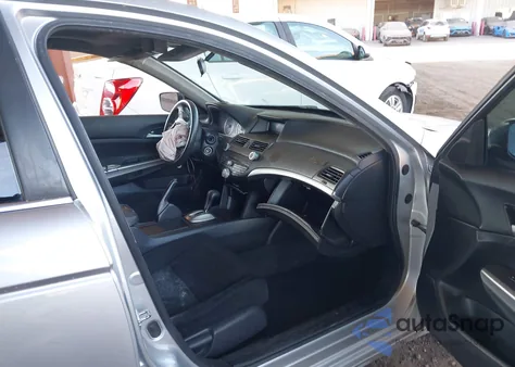 2010 Honda Accord 2.4 Ex из США, поврежденный, VIN 1HGCP2F73AA139741